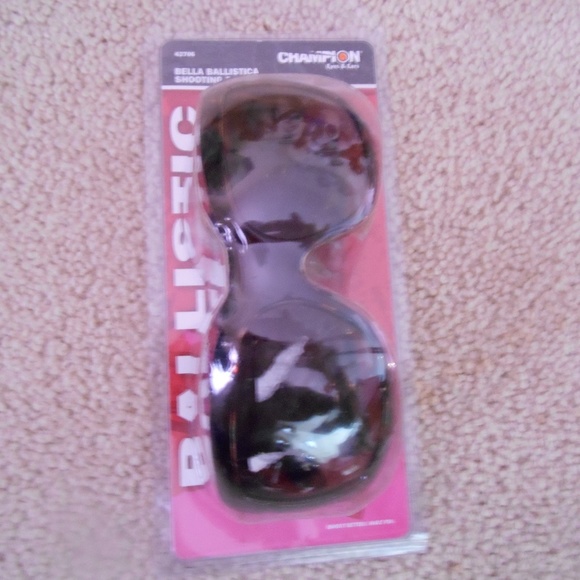Champion Accessories - NIP Champion Womens Tortoise Shooting Glasses Champion Accessories - NIP Champion Womens Tortoise Shooting Glasses